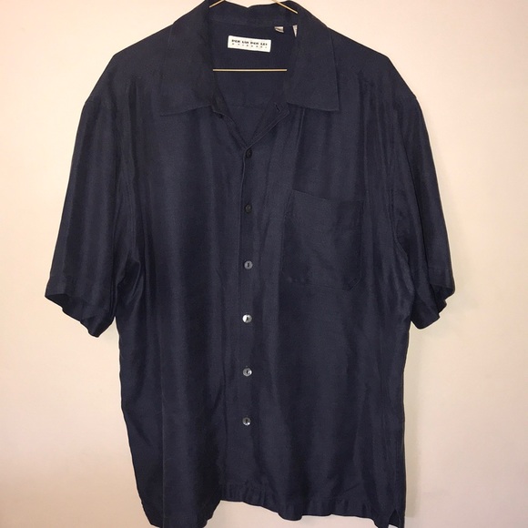 Other - 💥Like new! Button down silk shirt.